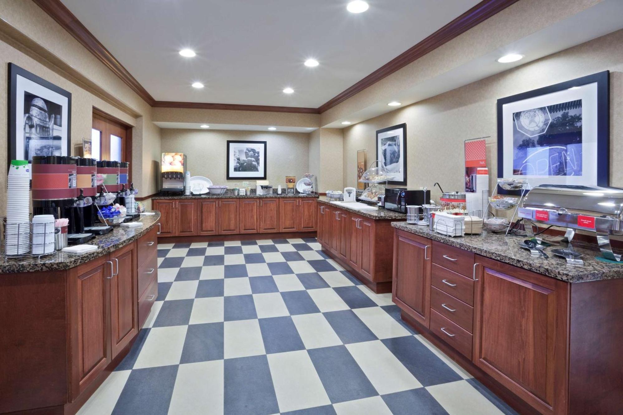Hampton Inn & Suites Toledo-Perrysburg Rossford Buitenkant foto