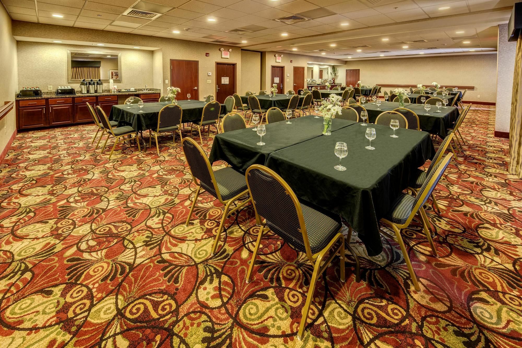 Hampton Inn & Suites Toledo-Perrysburg Rossford Buitenkant foto